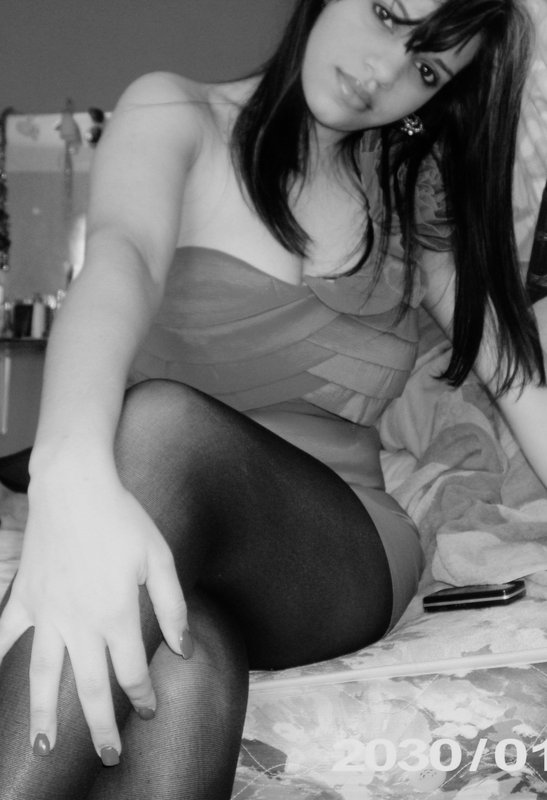 Date this happy Dominican Republic girl Victoria from Santo Domingo DO8797