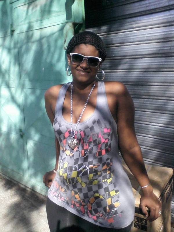 Date this attractive Dominican Republic girl Masiel from Santo Domingo DO8829