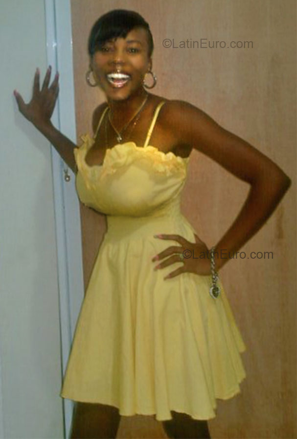 Date this tall Jamaica girl Denise from Kingston JM327