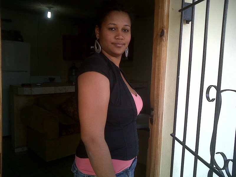 Date this voluptuous Dominican Republic girl Thania ramirez from santo domingo DO8931