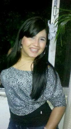 Date this charming Colombia girl Carolina from Barranquilla CO7704