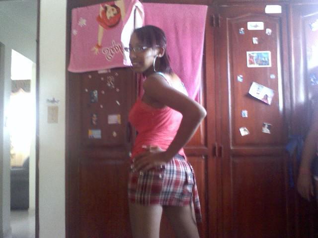 Date this sultry Dominican Republic girl Yinely from Santiago DO9007