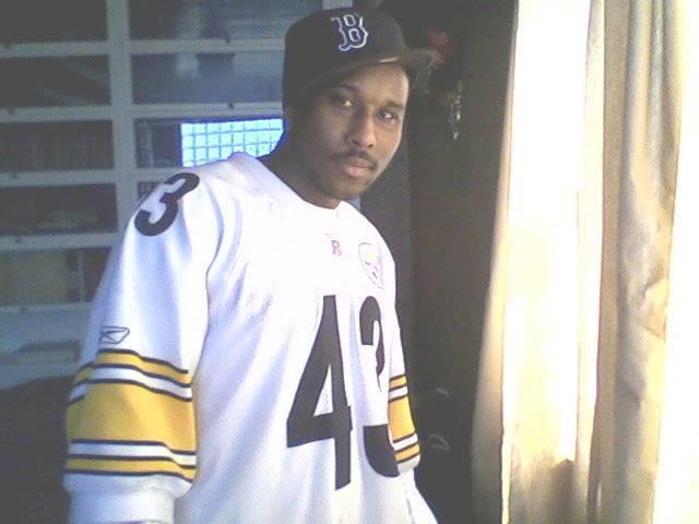 Date this passionate Brazil man Shawn412 from Pittsburgh BR5975