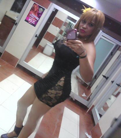 Date this nice looking Dominican Republic girl Barbie07 from Queens DO9123