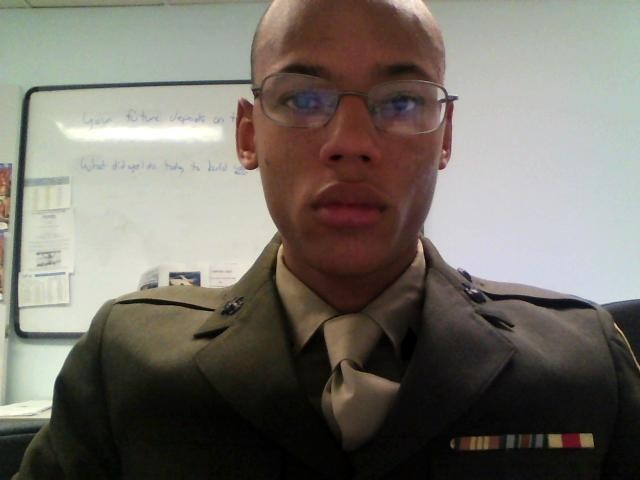Date this voluptuous United States man Alex from Baltimore BR5992