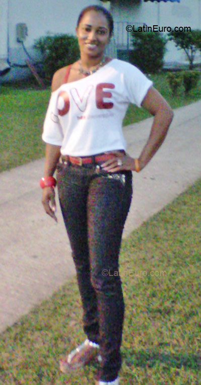 Date this young Jamaica girl Keisha from sav-La-MAR JM339