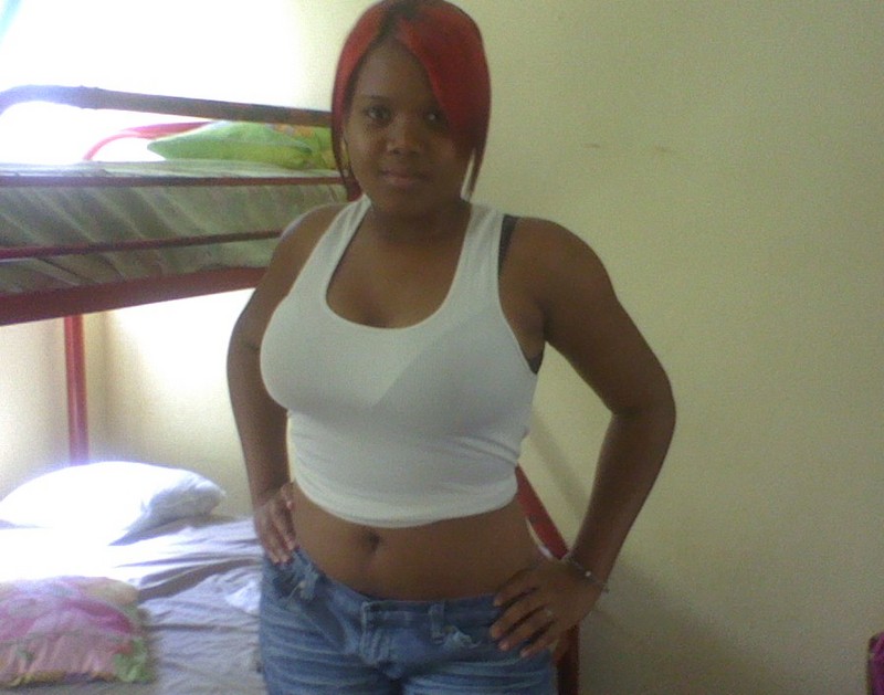 Date this nice looking Dominican Republic girl Katherin from Sto Domg DO9184