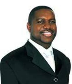 Date this happy United States man Aggie from Los Angeles US11291