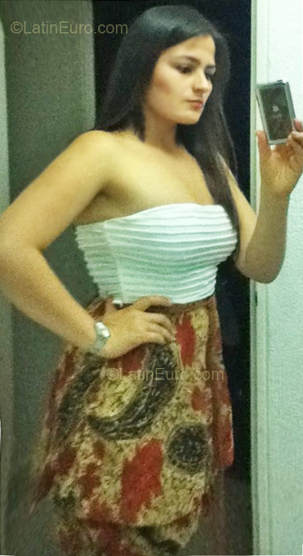 Date this athletic Colombia girl Depa996 from Bogota CO7935