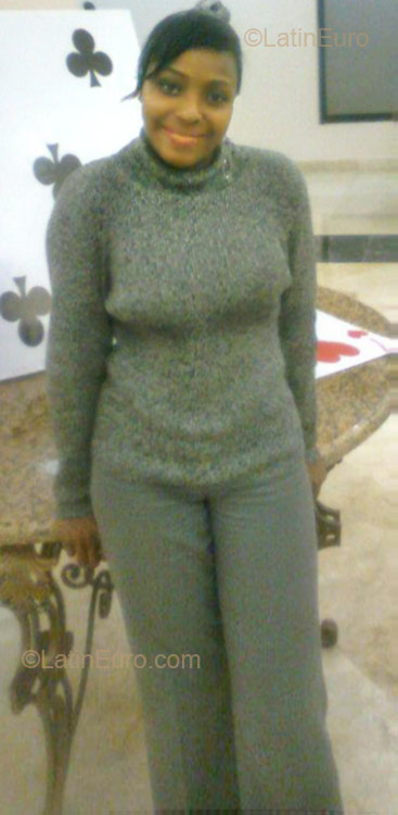 Date this athletic Panama girl Erika from Panama City PA142
