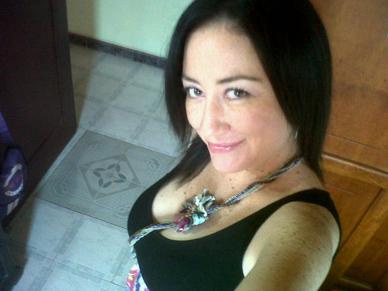 Date this happy Colombia girl Amparo from Villavicencio CO7958
