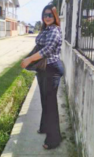 Date this hard body Honduras girl Luz Marina from San Pedro Sula HN408