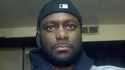 Date this georgeous United States man STAN from Peoria US11369