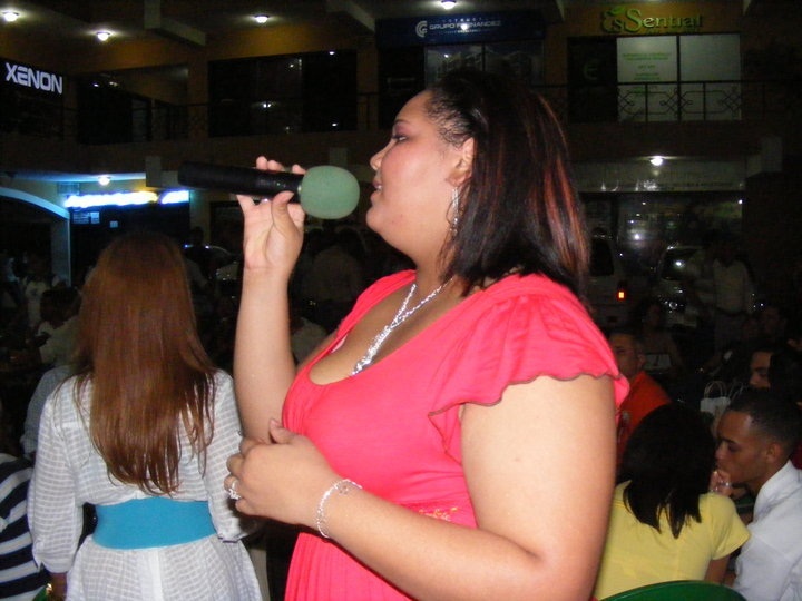 Date this voluptuous Dominican Republic girl Miguelina from Sa DO9347