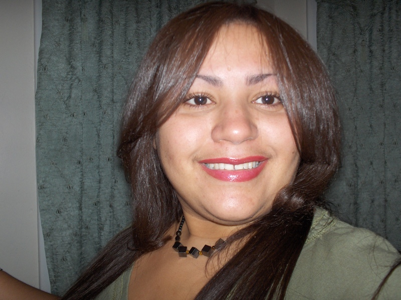 Date this fun United States girl Aneika from Cambridge US11428