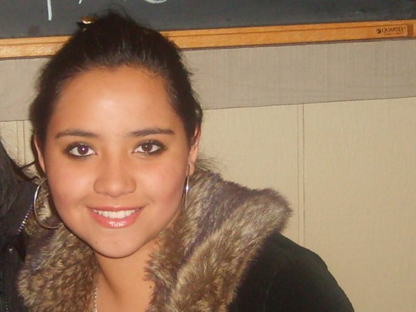 Date this delightful Colombia girl Claudia from Bogota CO8147