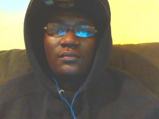 Date this voluptuous United States man BigBenz from Brooklyn US11510