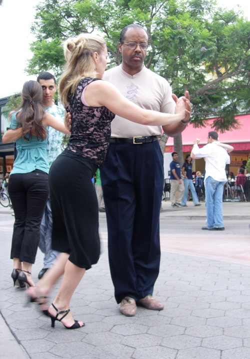 Date this hot United States man Sam from Los Angeles US11525