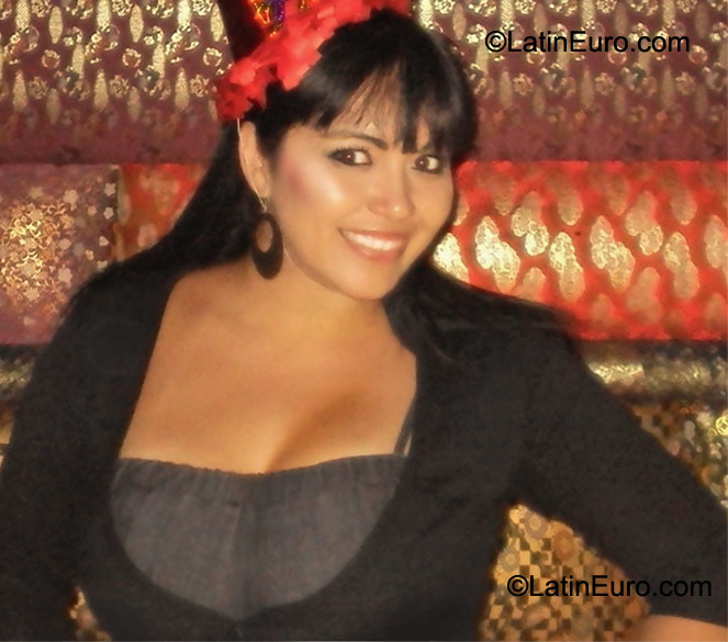 Date this young Mexico girl Mabel from Metepec MX460