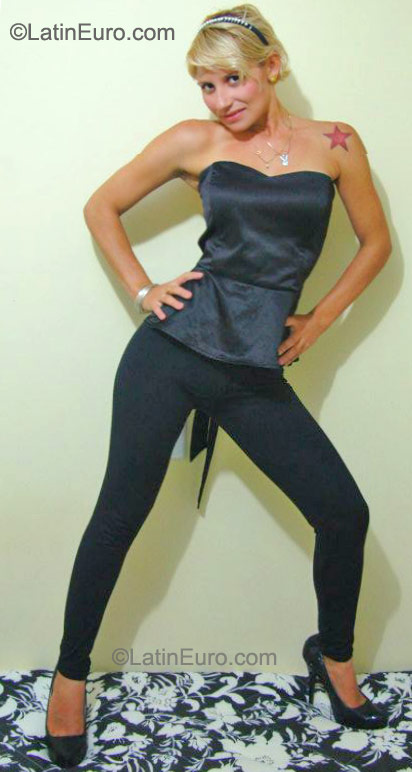 Date this passionate Brazil girl Lilian from Belem BR6105
