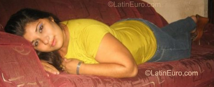 Date this hard body Costa Rica girl Ashley from San Jose CR119