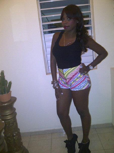 Date this hard body Dominican Republic girl Sheyla from Rep.dom DO9682