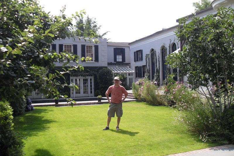 Date this charming United States man Gulfstream from Charleston US11646