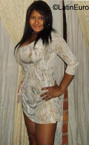 Date this sultry Colombia girl Diana from Bogota CO8439