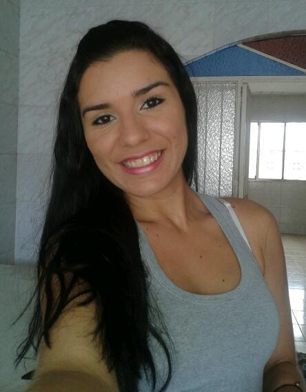 Date this attractive Brazil girl Annarienda from Manaus BR6131