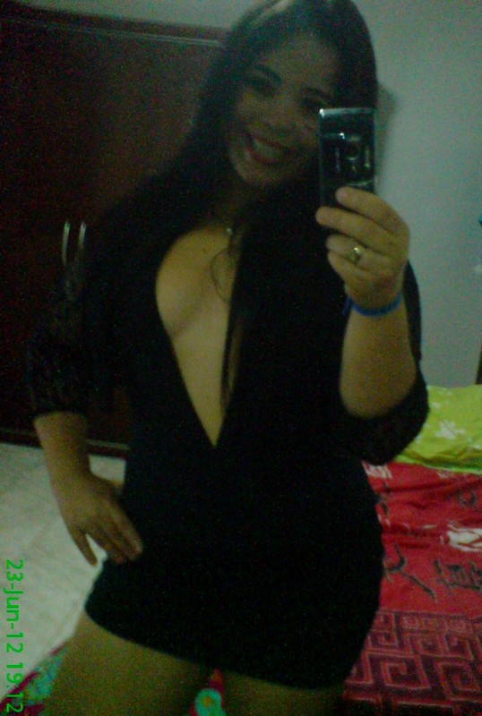 Date this stunning Brazil girl AminaShadya from Salvador BR6135
