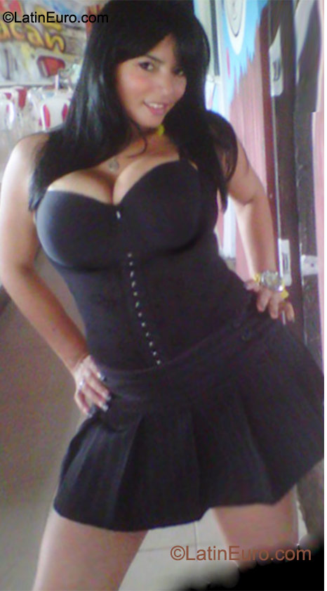 Date this cute Dominican Republic girl Johanny from Santiago DO9793