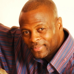 Date this stunning United States man Askaree from New York US11816