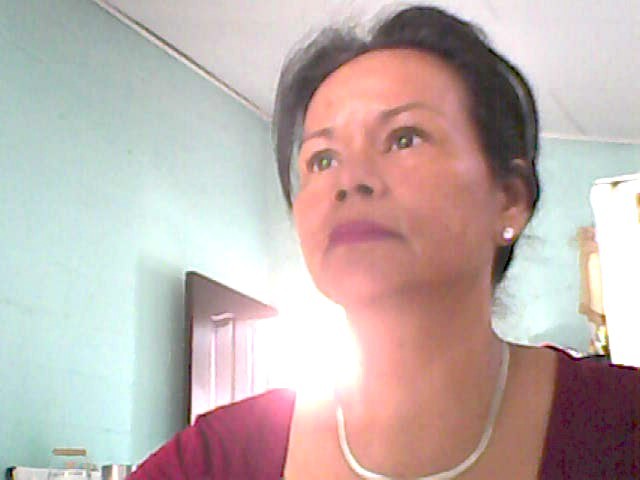 Date this happy Honduras girl Meyzavla from San Pedro HN488