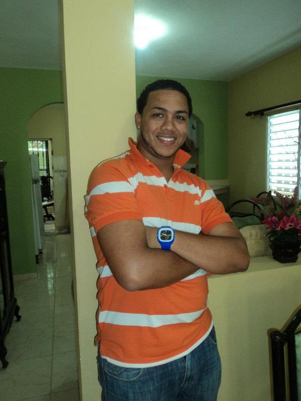 Date this charming Dominican Republic man Edward04 from La Vega DO9896