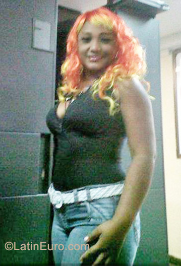 Date this young Colombia girl Tania from Santa Marta CO8703