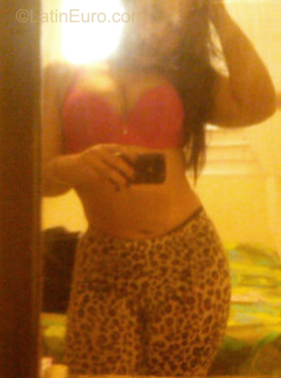 Date this gorgeous Dominican Republic girl Ines from Santiago DO9968