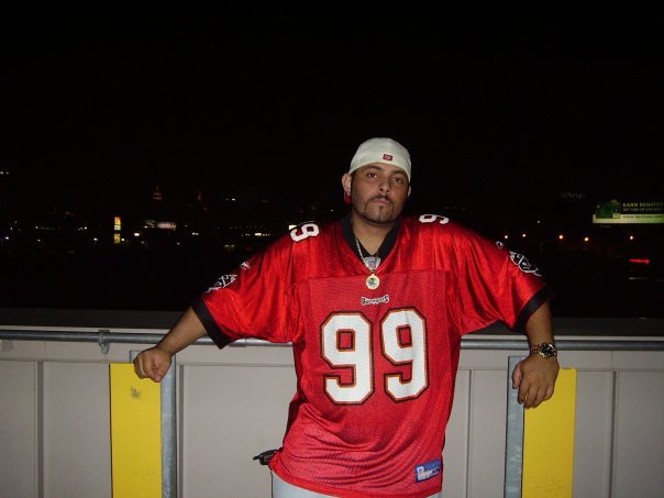 Date this georgeous United States man Hugo from Elmont US11945