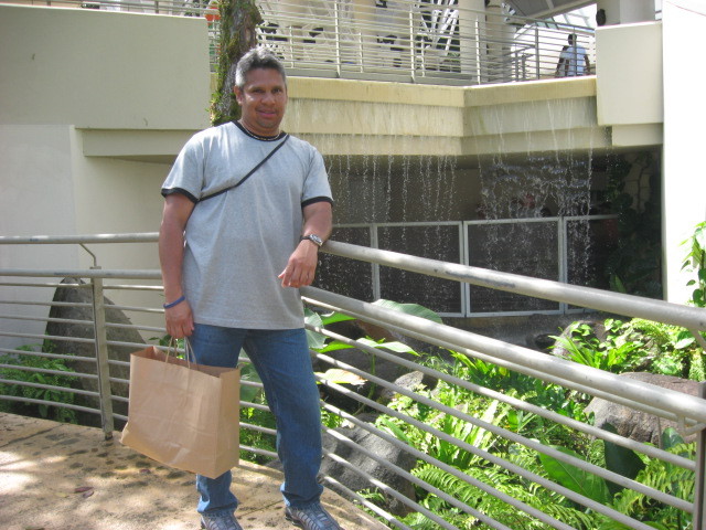 Date this young United States man Guidin from New York City US11991