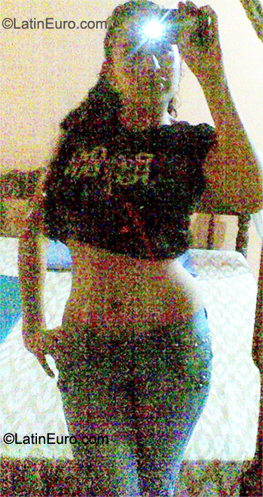 Date this fun Honduras girl Evelyn from Tocoa HN565