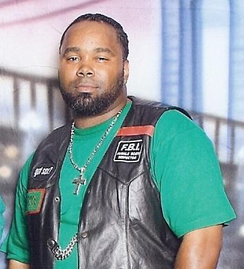 Date this hard body United States man DUANE from Buffalo US12209