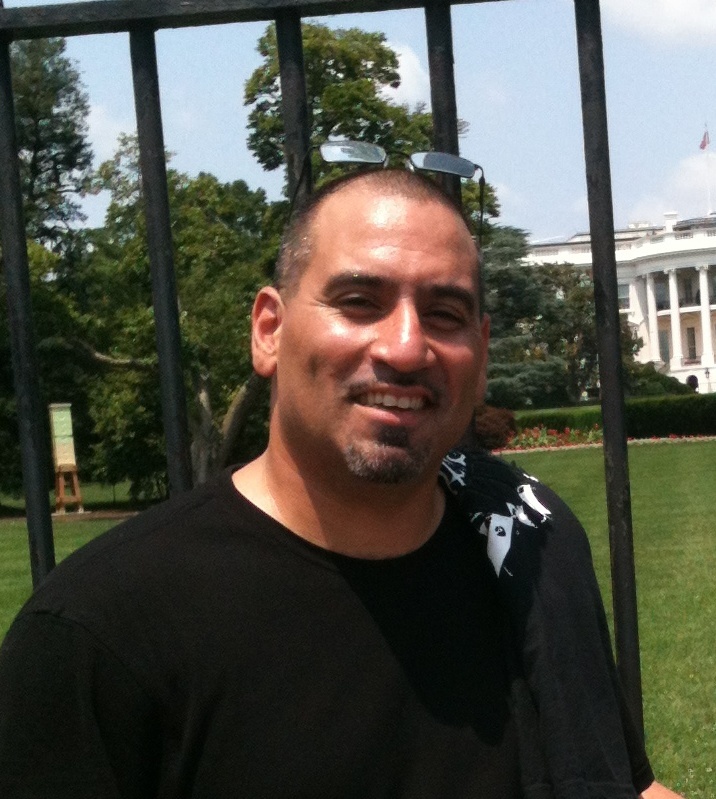 Date this georgeous United States man Kenneth from Bronx US12300