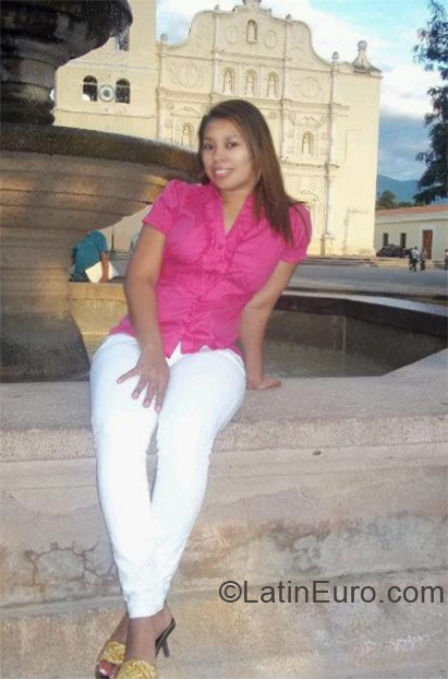 Date this stunning Honduras girl Maria from Comayagua HN1765