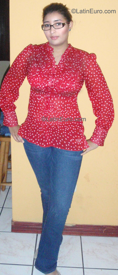 Date this georgeous Costa Rica girl Olga Maria from San Jose CR180