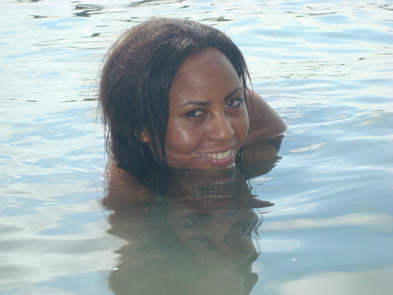 Date this athletic Costa Rica girl Yaramara from San Jose CR183