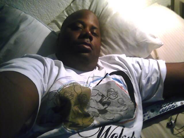 Date this beautiful United States man Joseph from Everett US12416
