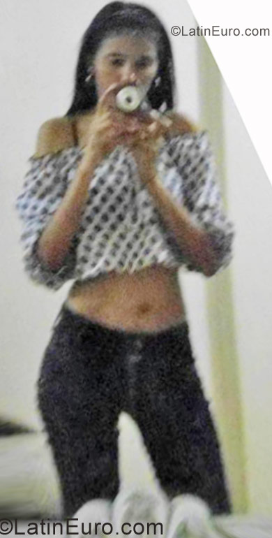 Date this sensual Colombia girl Milena from Colombia CO9527