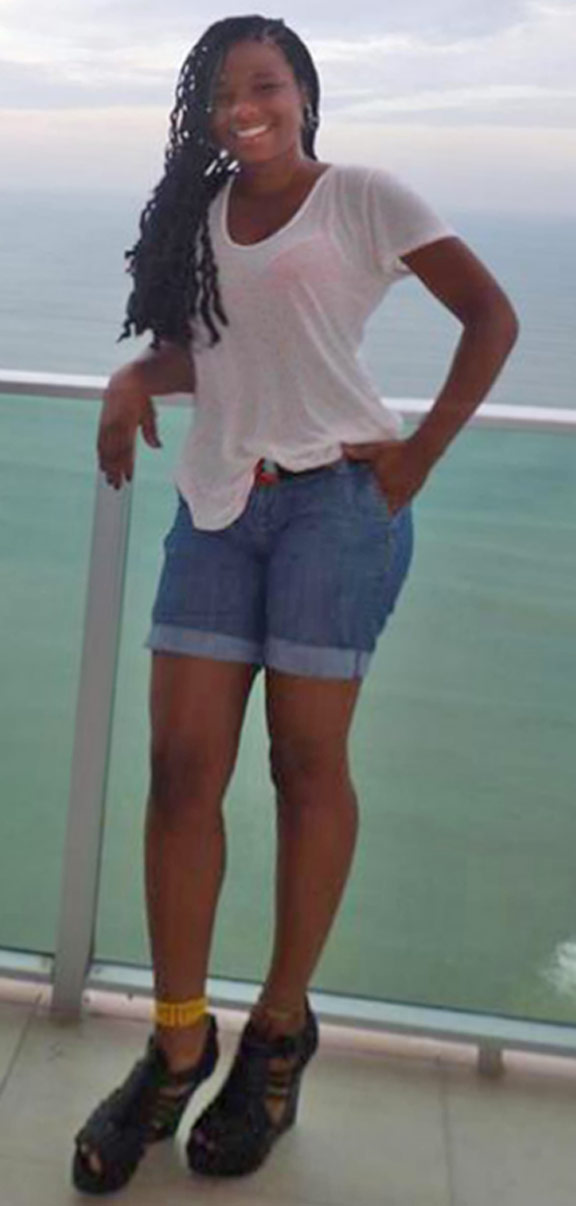 Date this tall Colombia girl En from Cali CO9543
