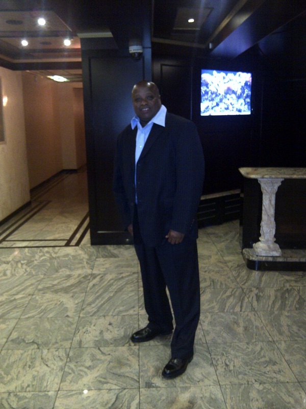 Date this young United States man RogerP from Jamaica, Queens US12444