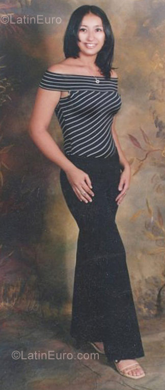 Date this fun Colombia girl Luisita from Bogota CO9563