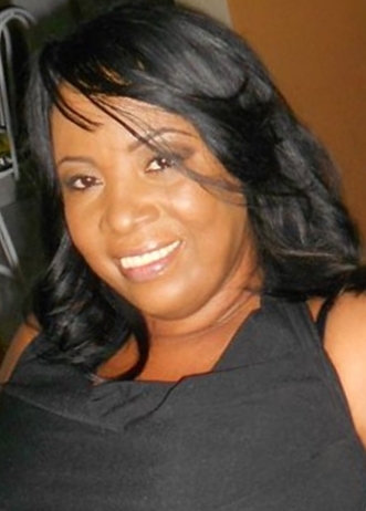 Date this beautiful Brazil girl Cristina from Salvador BR6440